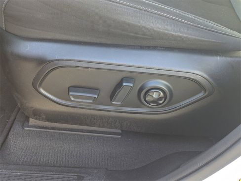 Used 2023 Jeep Grand Cherokee L Laredo image 21