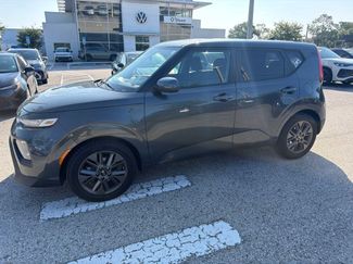 Used 2021 Kia Soul S FWD video 1