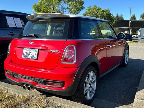 Used 2013 MINI Cooper S FWD image 5
