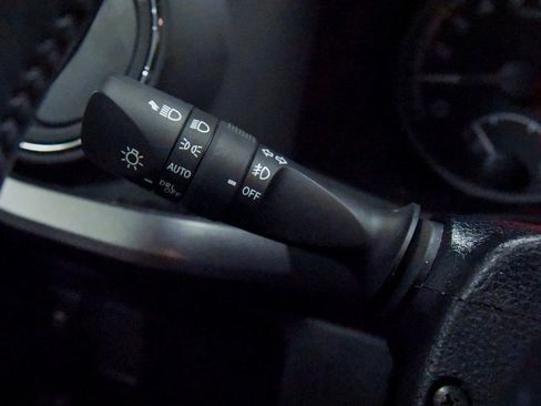 Used 2022 Toyota Tacoma TRD Sport image 21