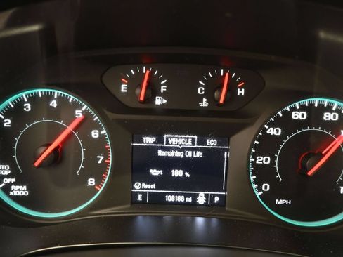 Used 2022 Chevrolet Malibu LT FWD image 16
