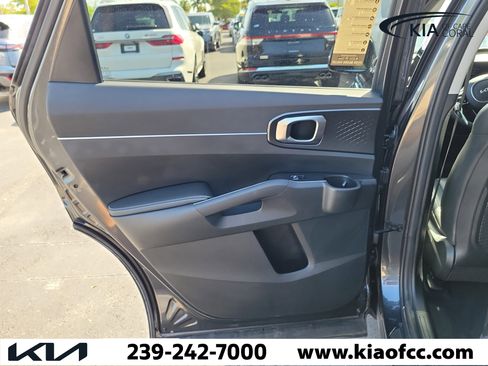Certified 2024 Kia Sorento S w/ Panoramic Sunroof Package image 13