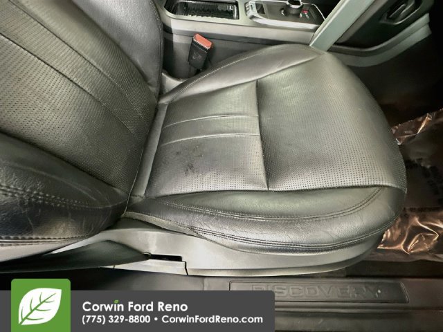 Used 2019 Land Rover Discovery Sport HSE AWD/4WD image 33