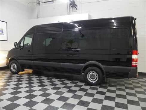 Used 2018 Mercedes-Benz Sprinter 2500 w/ Driver Efficiency Package image 6