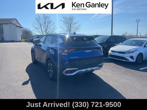 Certified 2024 Kia Sportage EX image 7