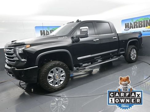 Used 2024 Chevrolet Silverado 2500 High Country w/ High Country Premium Package image 1