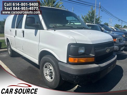 Used 2015 Chevrolet Express 2500 RWD image 1