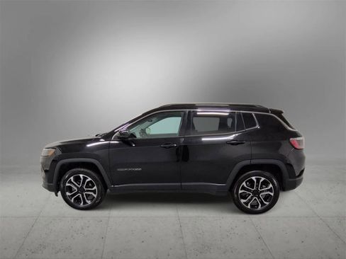 Certified 2022 Jeep Compass Limited image 5