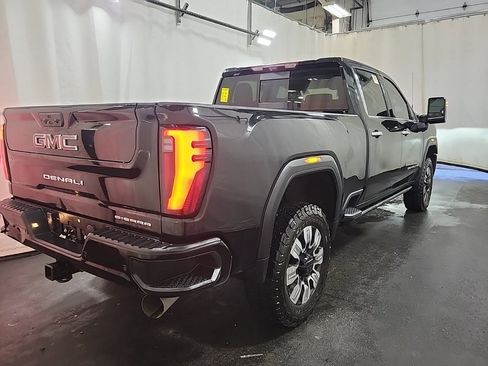 Used 2024 GMC Sierra 2500 Denali w/ Denali Reserve Package image 4