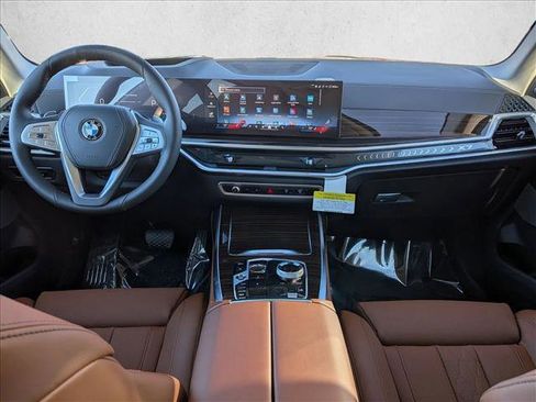 New 2026 BMW X7 xDrive40i w/ Executive Package image 15