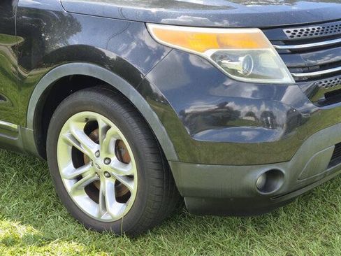 Used 2013 Ford Explorer Limited AWD/4WD image 9