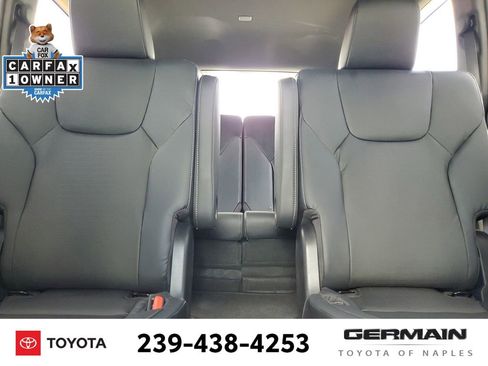 Used 2025 Lexus TX 500h AWD w/ Technology Package image 32