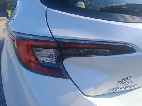 Used 2024 Toyota Corolla XSE FWD image 11