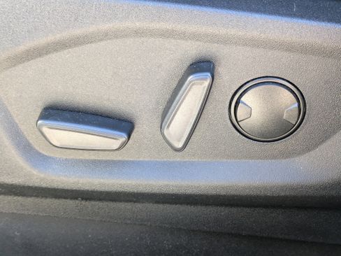 Used 2023 Ford Edge SEL image 21