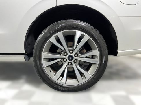 Used 2020 Ford Expedition Platinum image 20