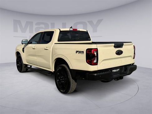 Used 2025 Ford Ranger Lariat w/ FX4 Off-Road Package image 4