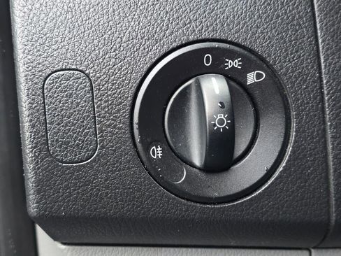 Used 2012 Mercedes-Benz Sprinter 2500 w/ Premium Pkg image 28