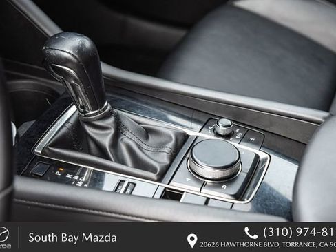 Used 2020 MAZDA MAZDA3 Hatchback w/ Preferred Package image 20