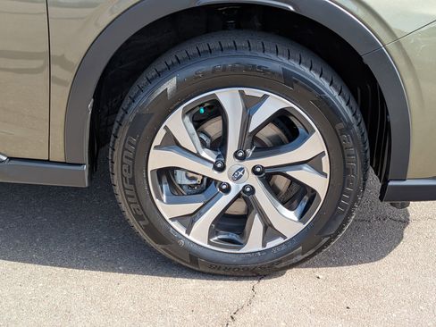Certified 2022 Subaru Outback Limited AWD/4WD image 7