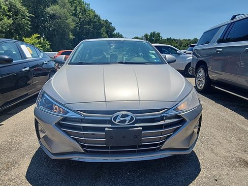 Used 2020 Hyundai Elantra Value Edition FWD image 6