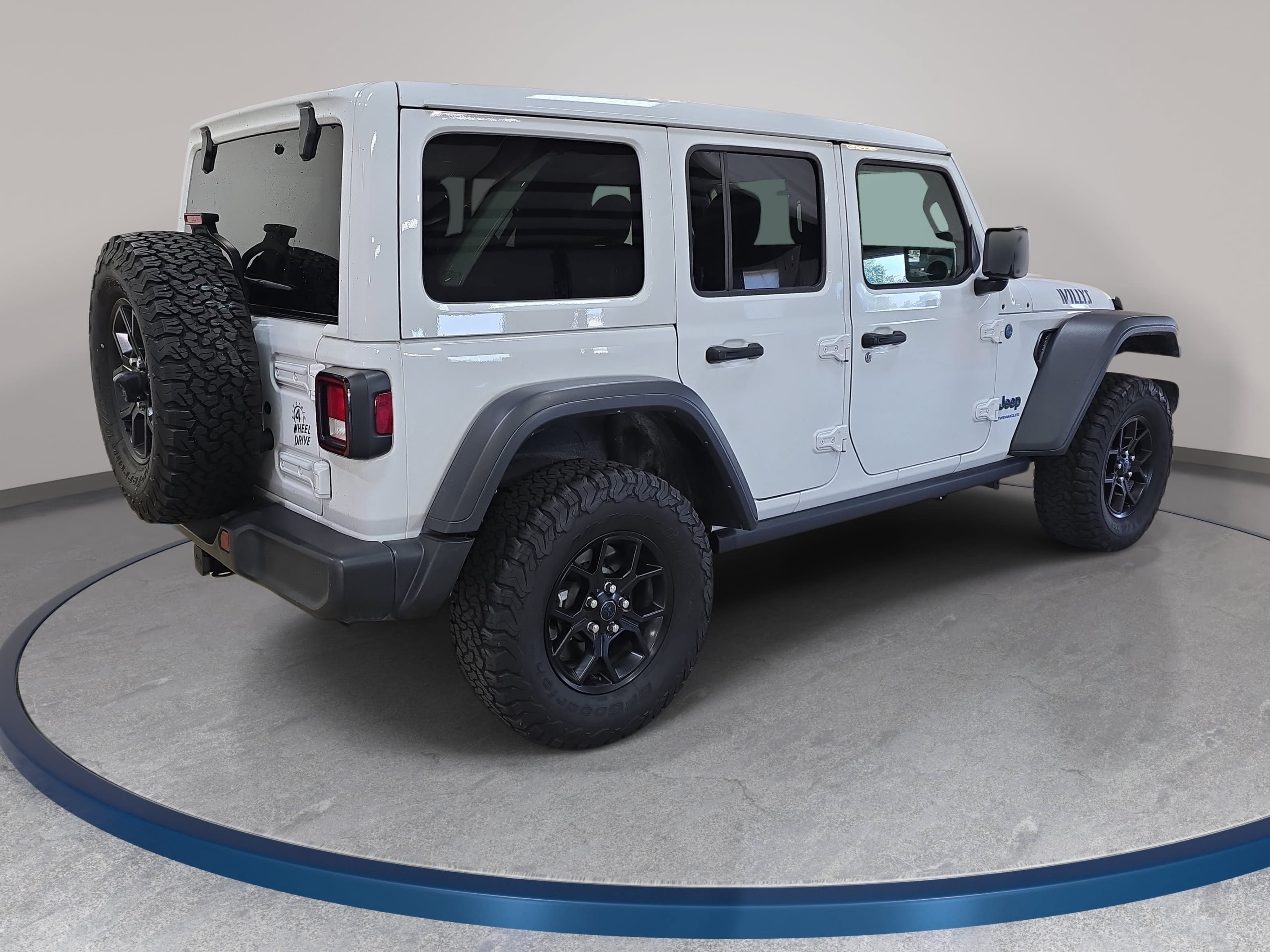 Used 2024 Jeep Wrangler Unlimited AWD/4WD image 6