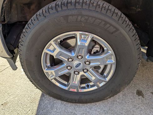 Used 2023 Ford F150 XLT w/ Equipment Group 302A High image 9