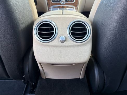 Used 2016 Mercedes-Benz C 300 Sedan image 27