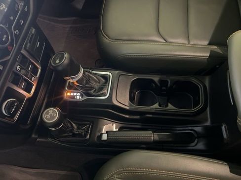 Used 2024 Jeep Wrangler High Altitude image 30