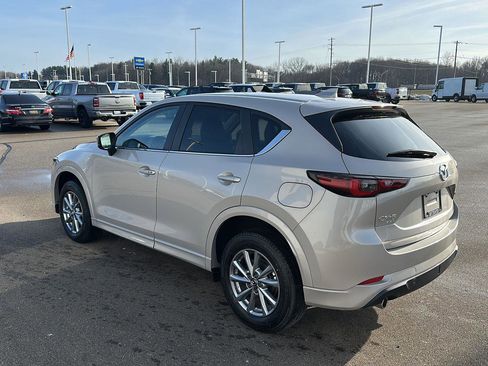 Used 2025 MAZDA CX-5 AWD 2.5 S w/ Select Package image 4