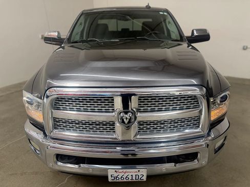 Used 2016 RAM 2500 Laramie AWD/4WD image 3