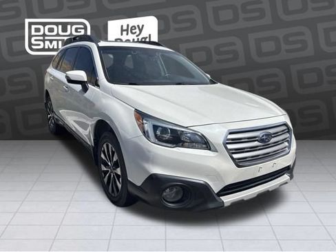 Used 2016 Subaru Outback 2.5i Limited AWD/4WD image 1