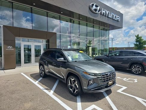 Used 2022 Hyundai Tucson Limited AWD/4WD image 7