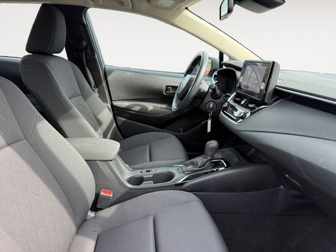 Used 2024 Toyota Corolla LE FWD image 15