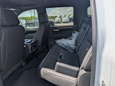 New 2026 Chevrolet Silverado 2500 High Country w/ High Country Premium Package AWD/4WD image 10