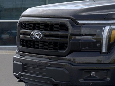 New 2025 Ford F150 Lariat w/ FX4 Off-Road Package image 19