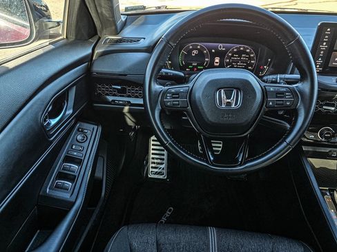 Used 2023 Honda Accord Sport image 29