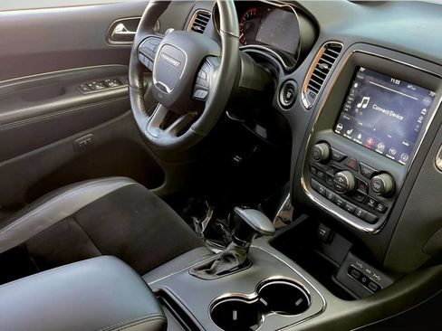 Used 2018 Dodge Durango GT AWD/4WD image 9