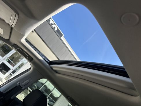 Used 2026 Honda CR-V EX image 11