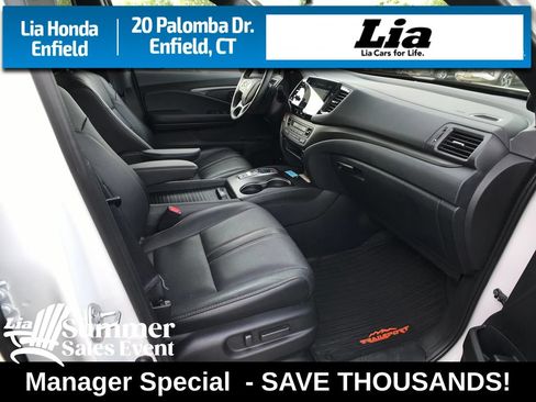 Certified 2023 Honda Passport TrailSport image 30