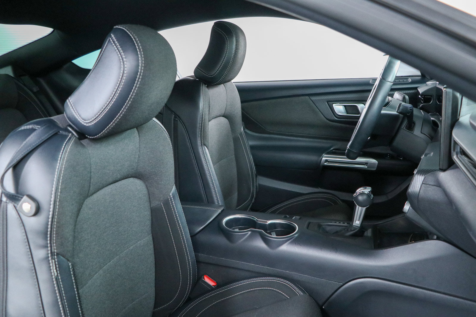 Used 2024 Ford Mustang Coupe RWD image 26