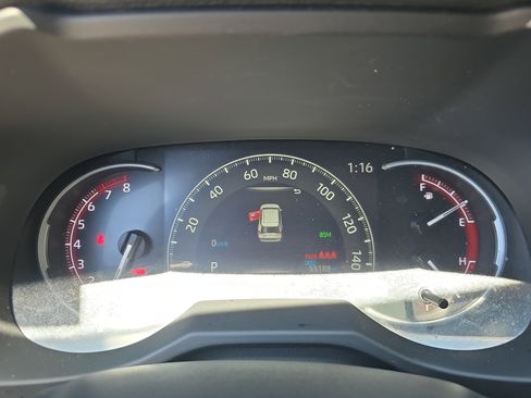 Used 2024 Toyota RAV4 XLE image 18