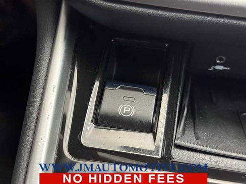Used 2020 Subaru Outback Limited AWD/4WD image 30