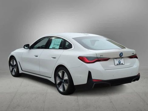 Used 2025 BMW i4 xDrive40i w/ Premium Package image 6