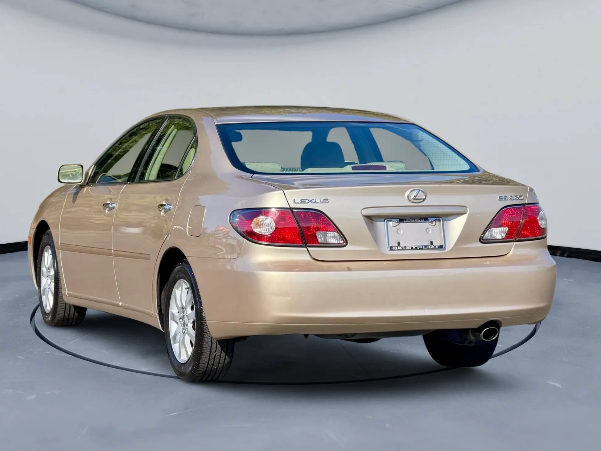 Used 2004 Lexus ES 330 FWD image 4