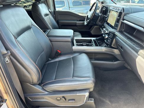 Used 2023 Ford F350 Lariat w/ Lariat Ultimate Package AWD/4WD image 16