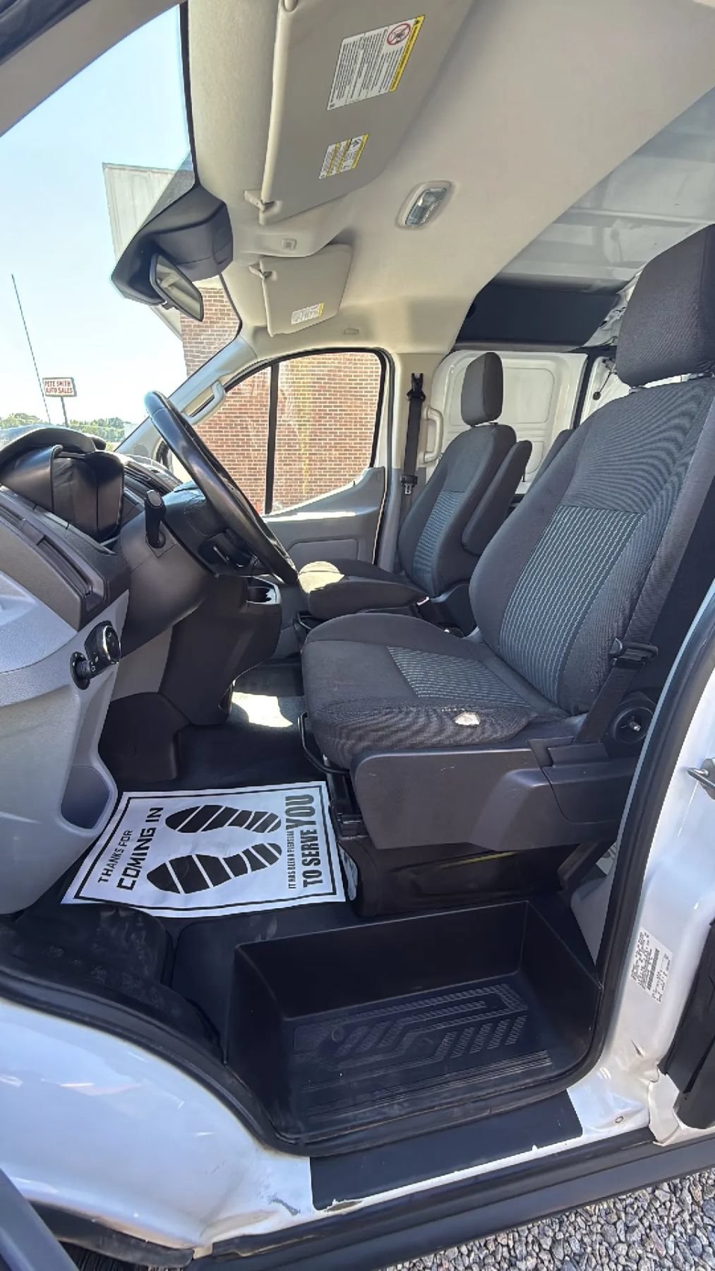 Used 2016 Ford Transit 150 130 Low Roof RWD image 29