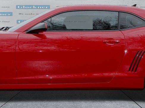 Used 2015 Chevrolet Camaro LT image 9
