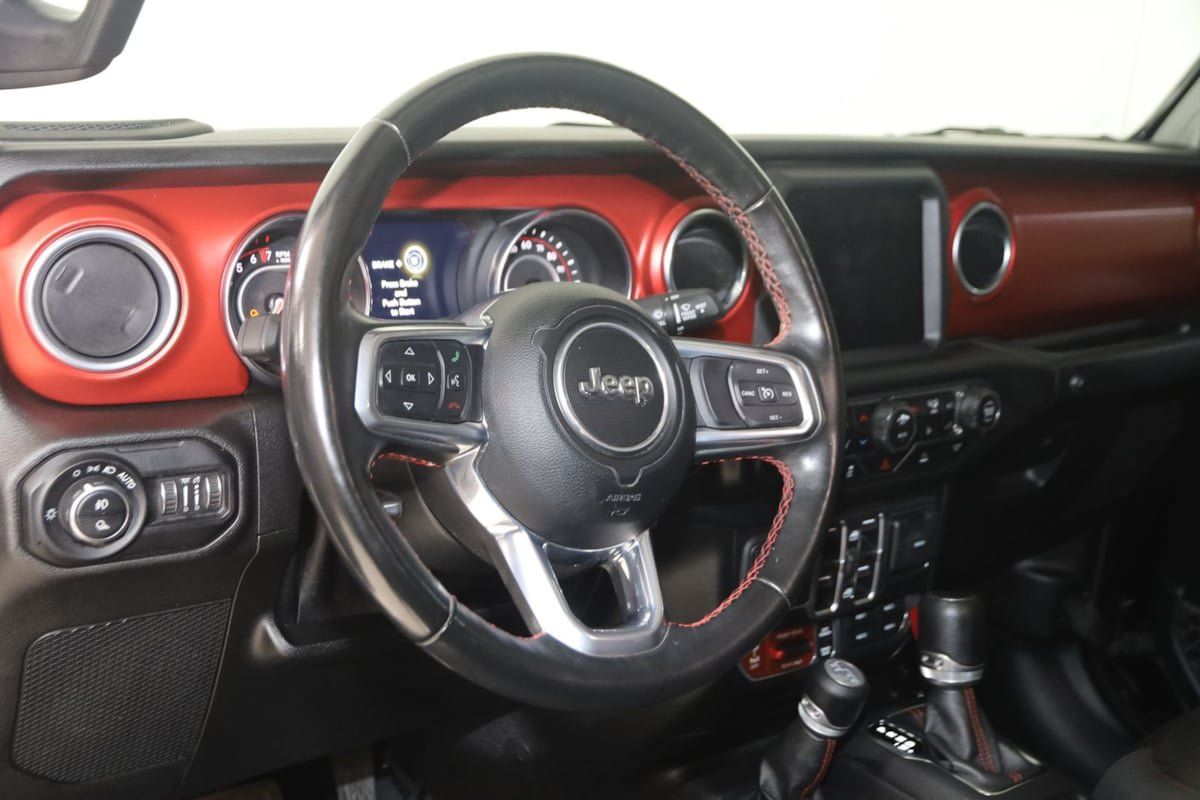 Used 2021 Jeep Gladiator Rubicon AWD/4WD image 6
