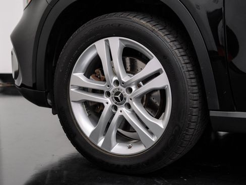 Used 2018 Mercedes-Benz GLA 250 4MATIC image 51