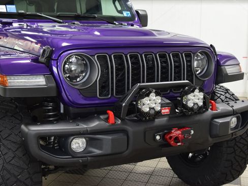 Used 2026 Jeep Wrangler Unlimited Rubicon AWD/4WD image 13